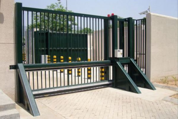 Gate Fabrication & Engineering
